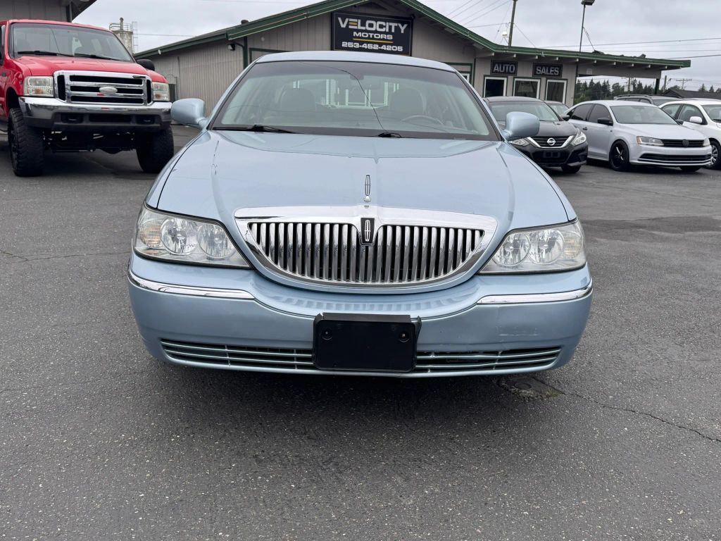 lincoln town car 2009 2LNHM82V49X607625 image lincoln town car 2009 2LNHM82V49X607625 image
